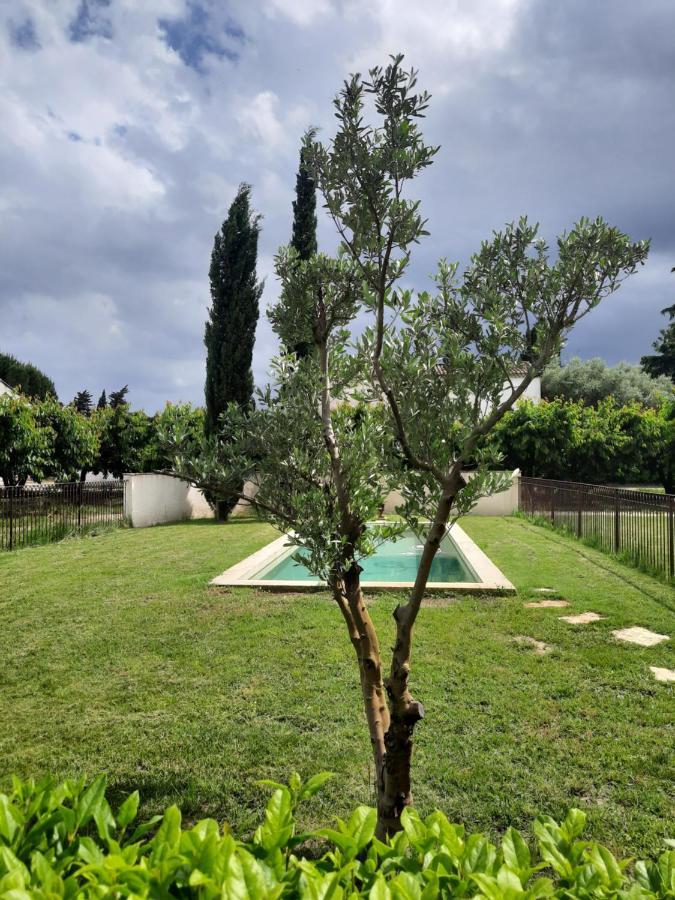 Vallabrègues La Villa L Orangerie מראה חיצוני תמונה